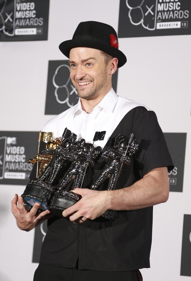 70b59986014573ff5b43c1356c4b4611